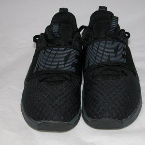 Nike Renew In Season TR9 Women's Sz 6